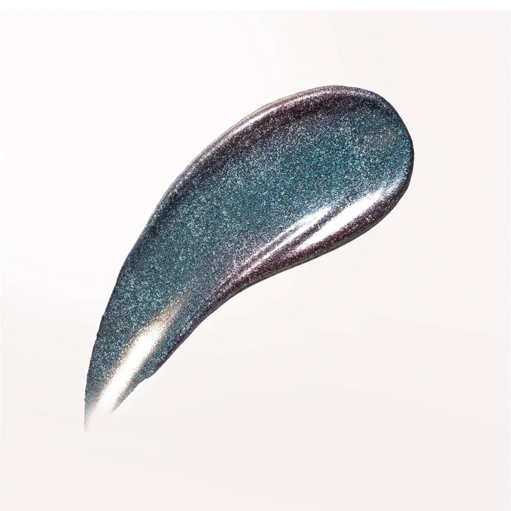 Stila Glisten & Glow Liquid Eye Shadow in Waterfall